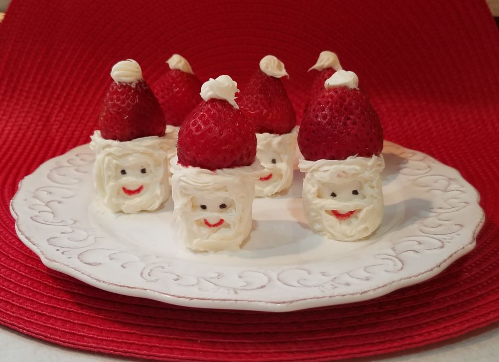 Santa Claus Hat Strawberry & Marshmallow Treat
